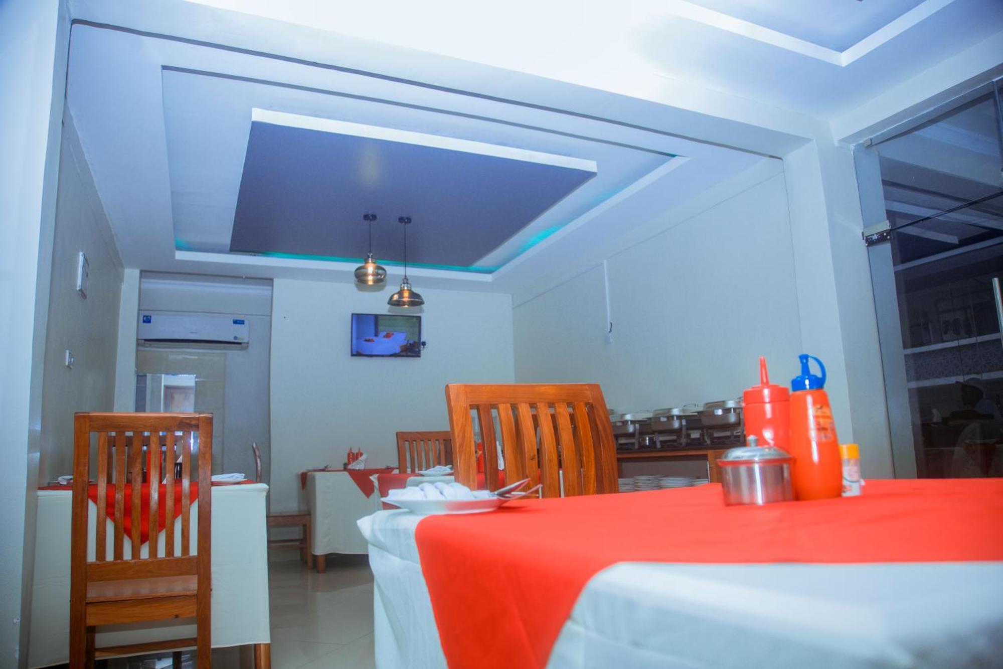 Le Grand Marie Hotel Dar es Salaam Exteriör bild