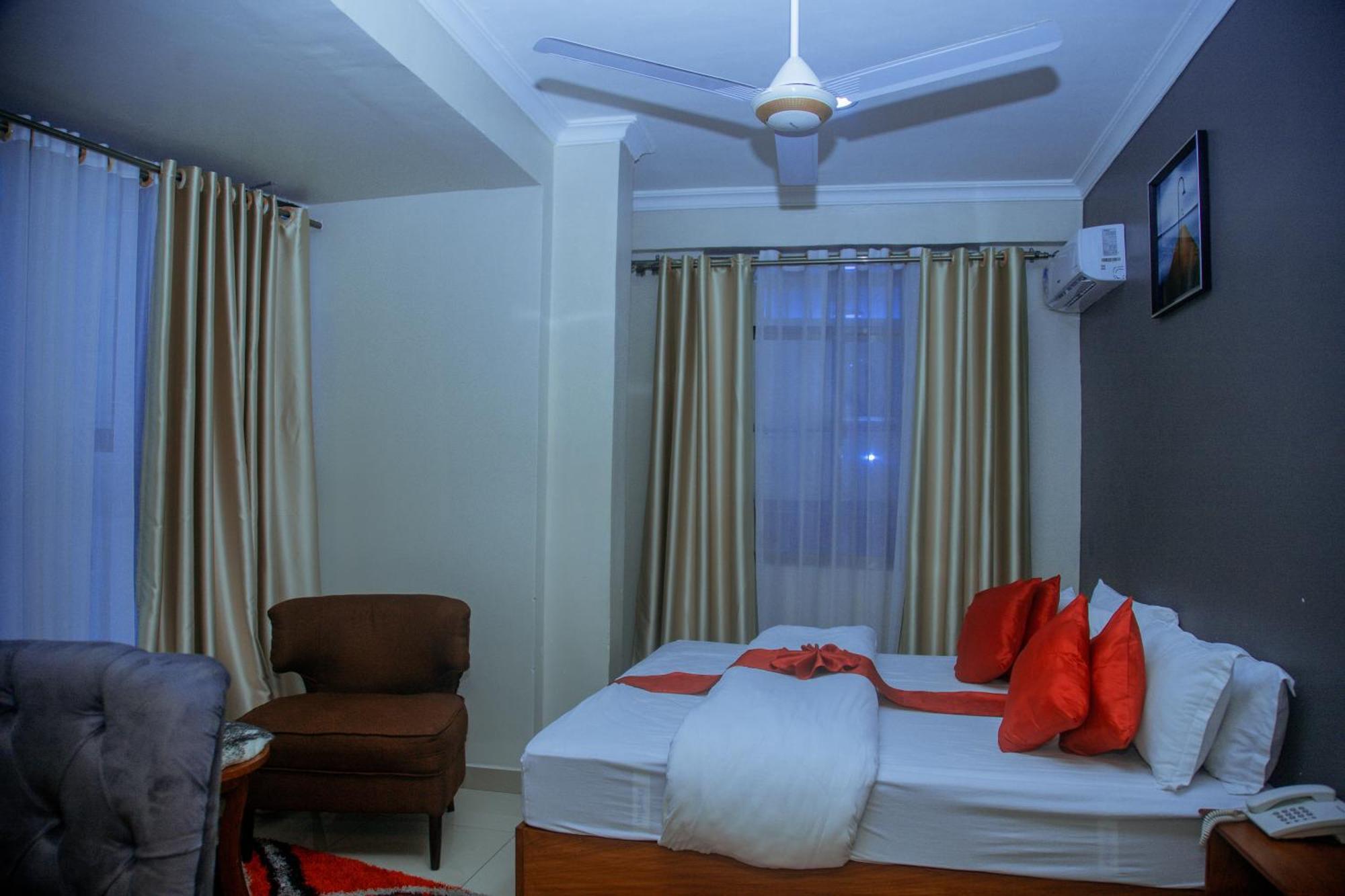 Le Grand Marie Hotel Dar es Salaam Exteriör bild