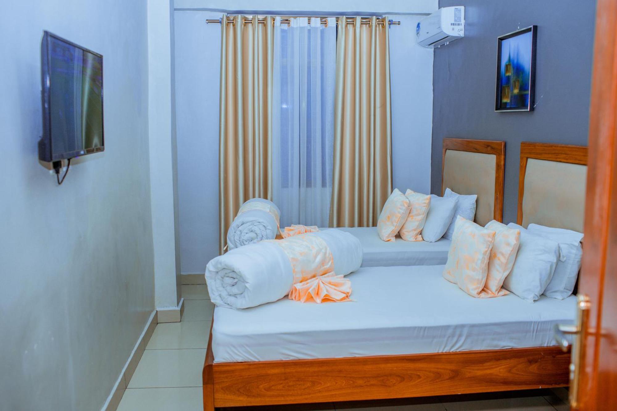 Le Grand Marie Hotel Dar es Salaam Exteriör bild